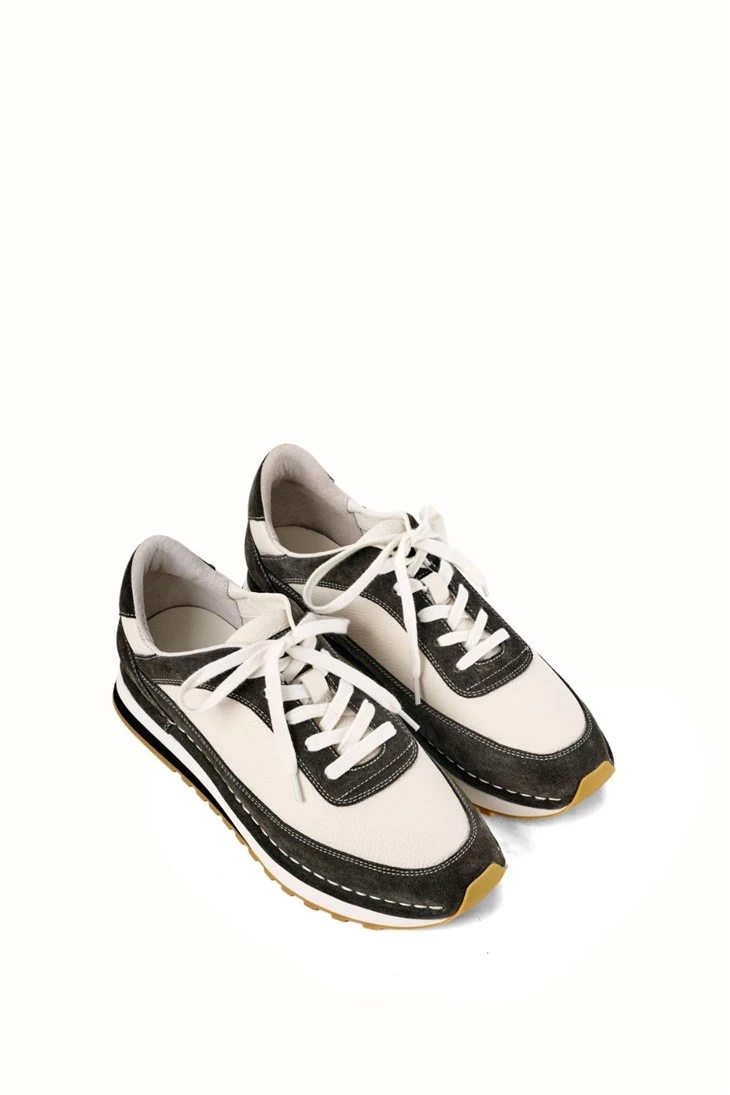 Durable Construction Modern Design OEM Shoes For Men high quality
